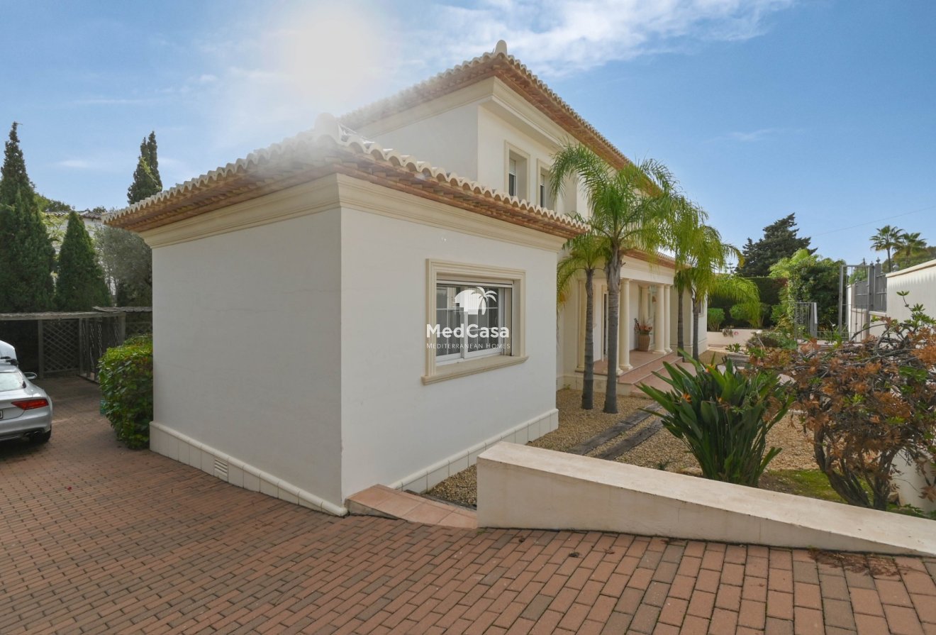 Resale - Villa -
Benissa - Fanadix