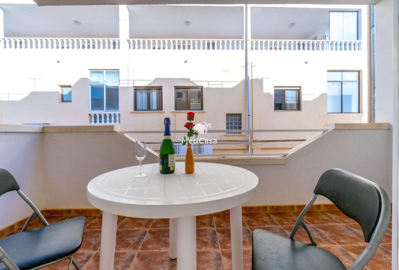 Resale - Apartment -
Torrevieja - La Mata