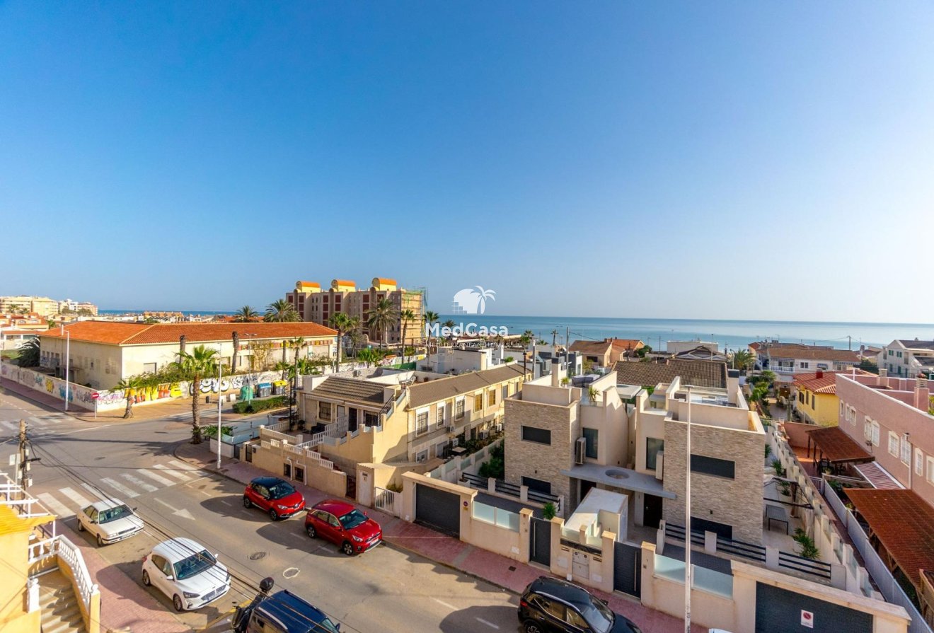 Resale - Apartment -
Torrevieja - La Mata