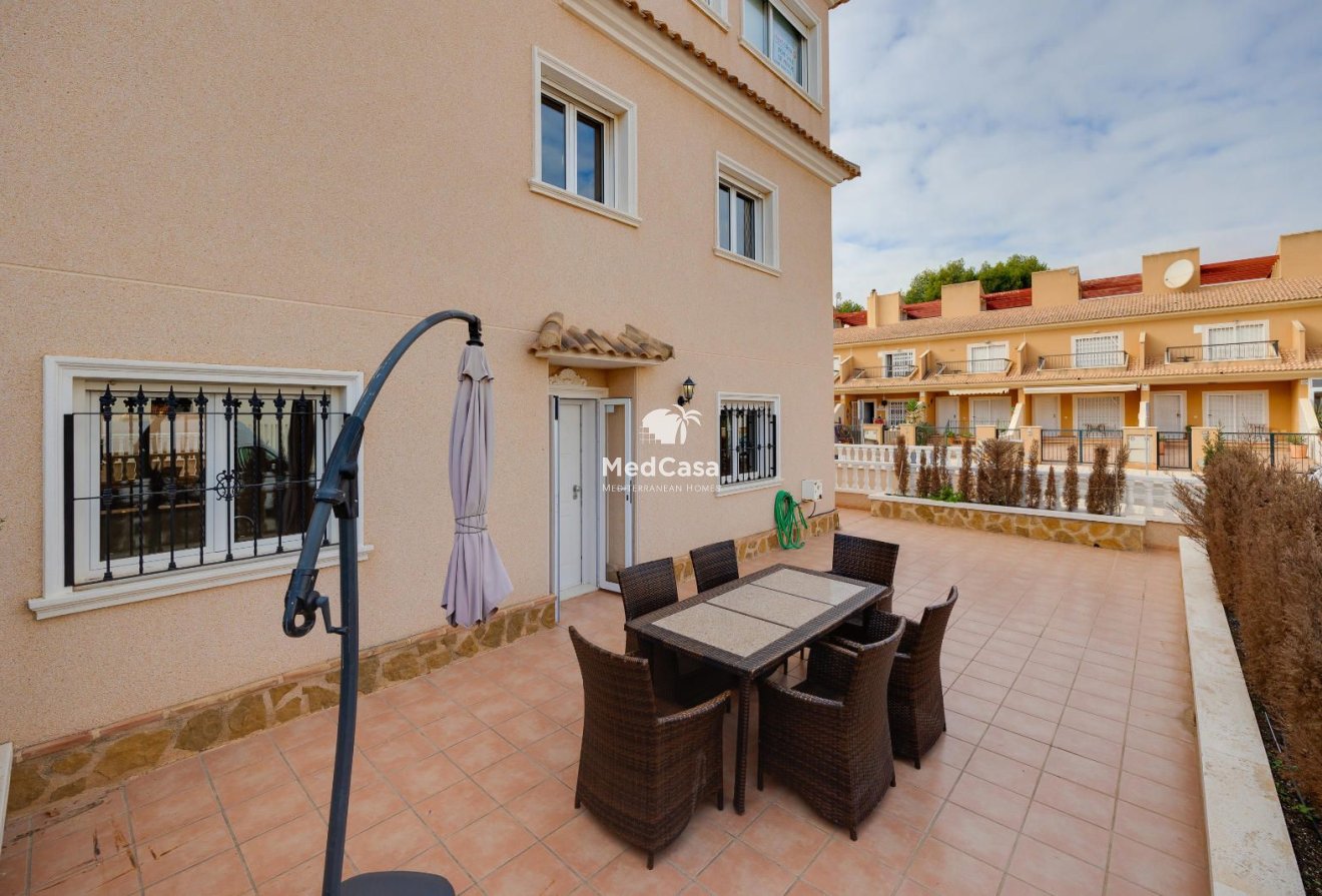 Resale - Ground floor apartment -
Orihuela Costa - Los dolses