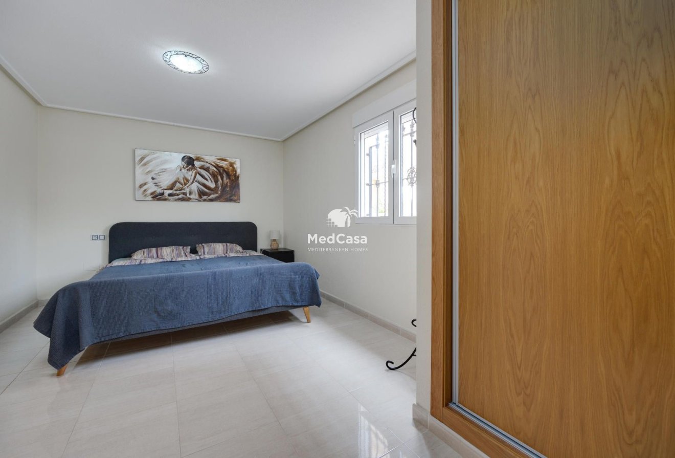 Resale - Ground floor apartment -
Orihuela Costa - Los dolses