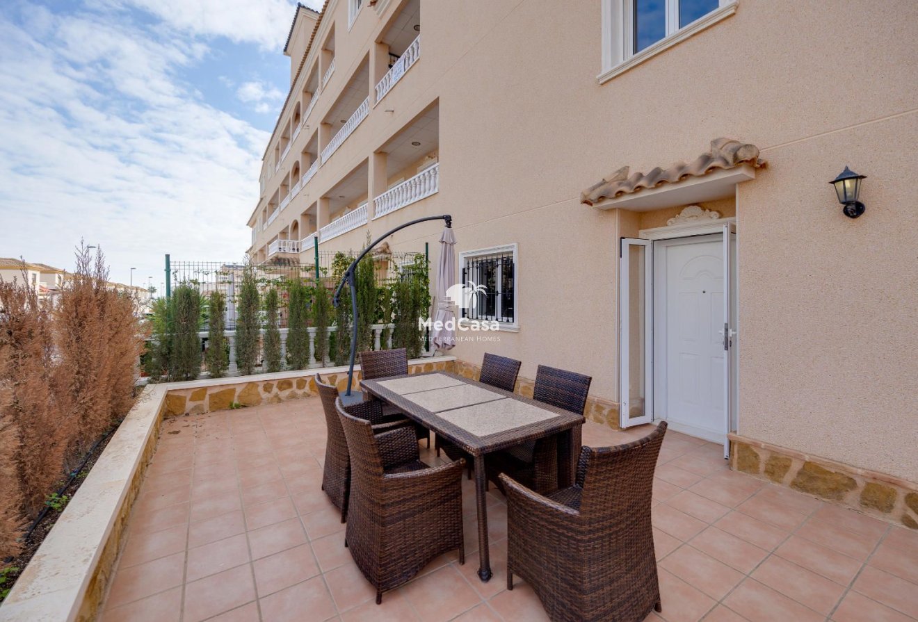 Resale - Ground floor apartment -
Orihuela Costa - Los dolses