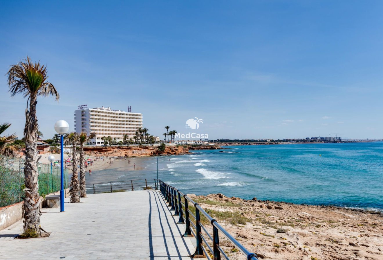 Resale - Ground floor apartment -
Orihuela Costa - Los dolses