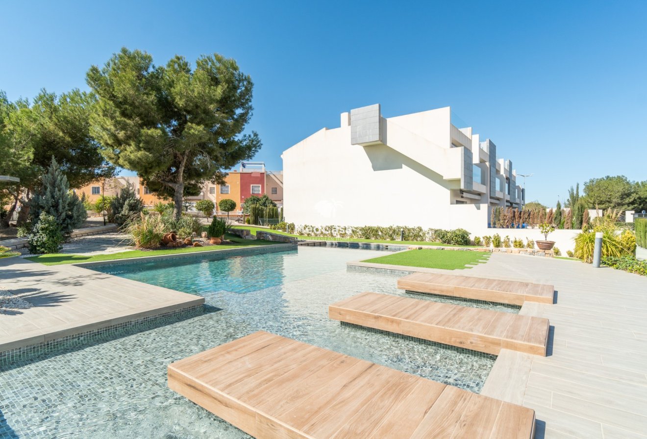 Neubau - Erdgeschosswohnung -
Los Balcones (Torrevieja)