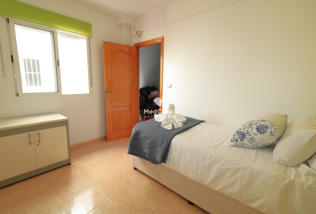 Wiederverkauf - Apartment -
Torrevieja - Centro