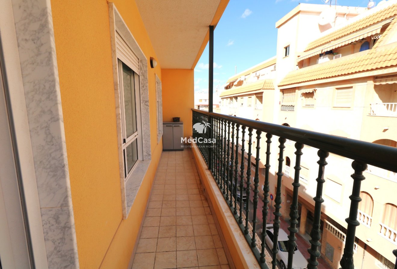 Wiederverkauf - Apartment -
Torrevieja - Centro