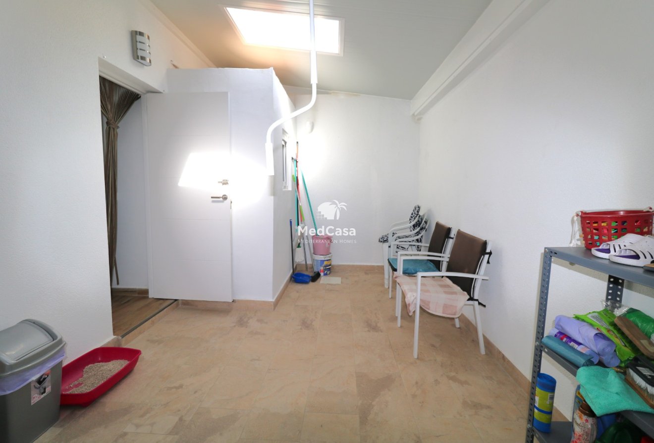 Resale - Corner Townhouse -
Torrevieja - El Acequión - Los Náufragos