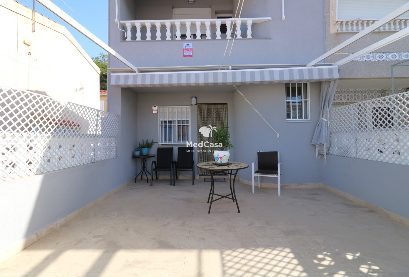 Resale - Corner Townhouse -
Torrevieja - El Acequión - Los Náufragos