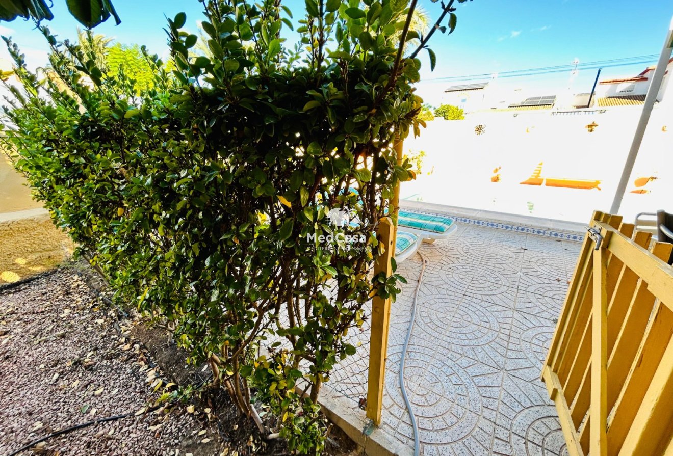 Wiederverkauf - Semi - Detached Villa -
Torrevieja - San Luis