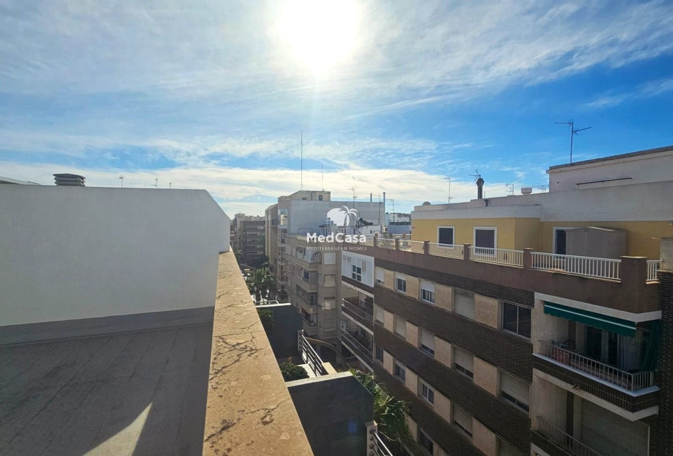 Wiederverkauf - Penthousewohnung -
Torrevieja - Centro