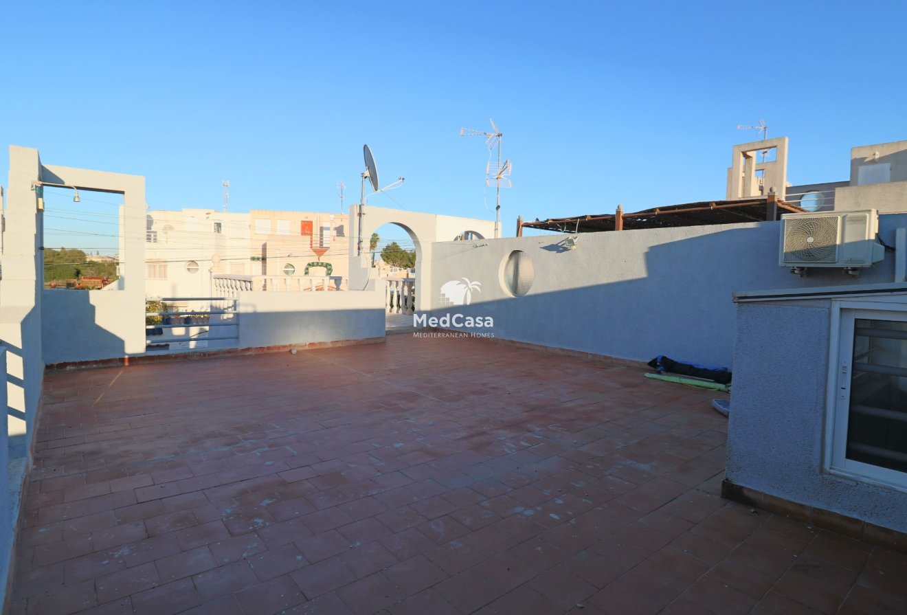 Resale - Townhouse -
Torrevieja