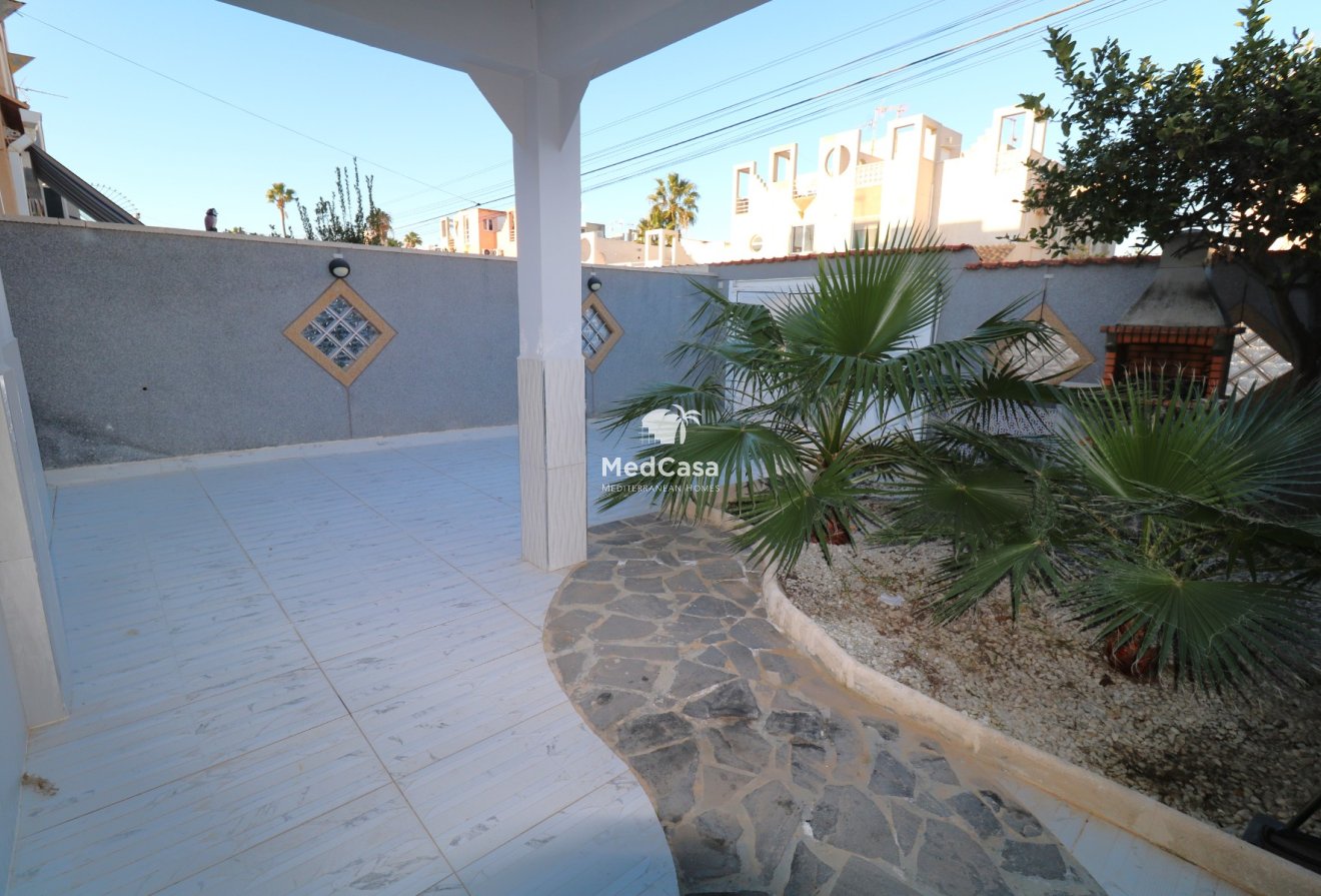 Resale - Townhouse -
Torrevieja