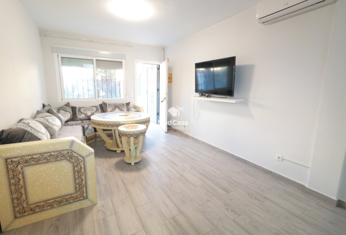 Resale - Townhouse -
Torrevieja