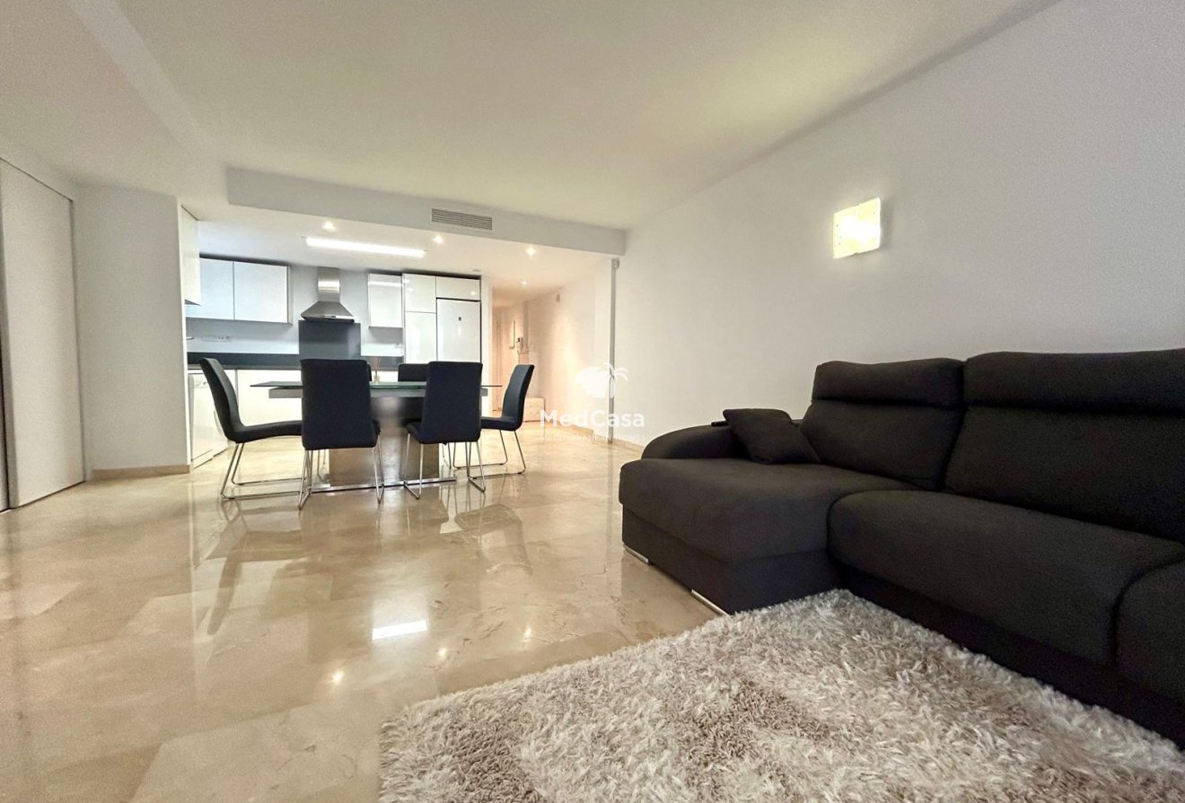 Resale - Apartment -
Torrevieja - Punta prima