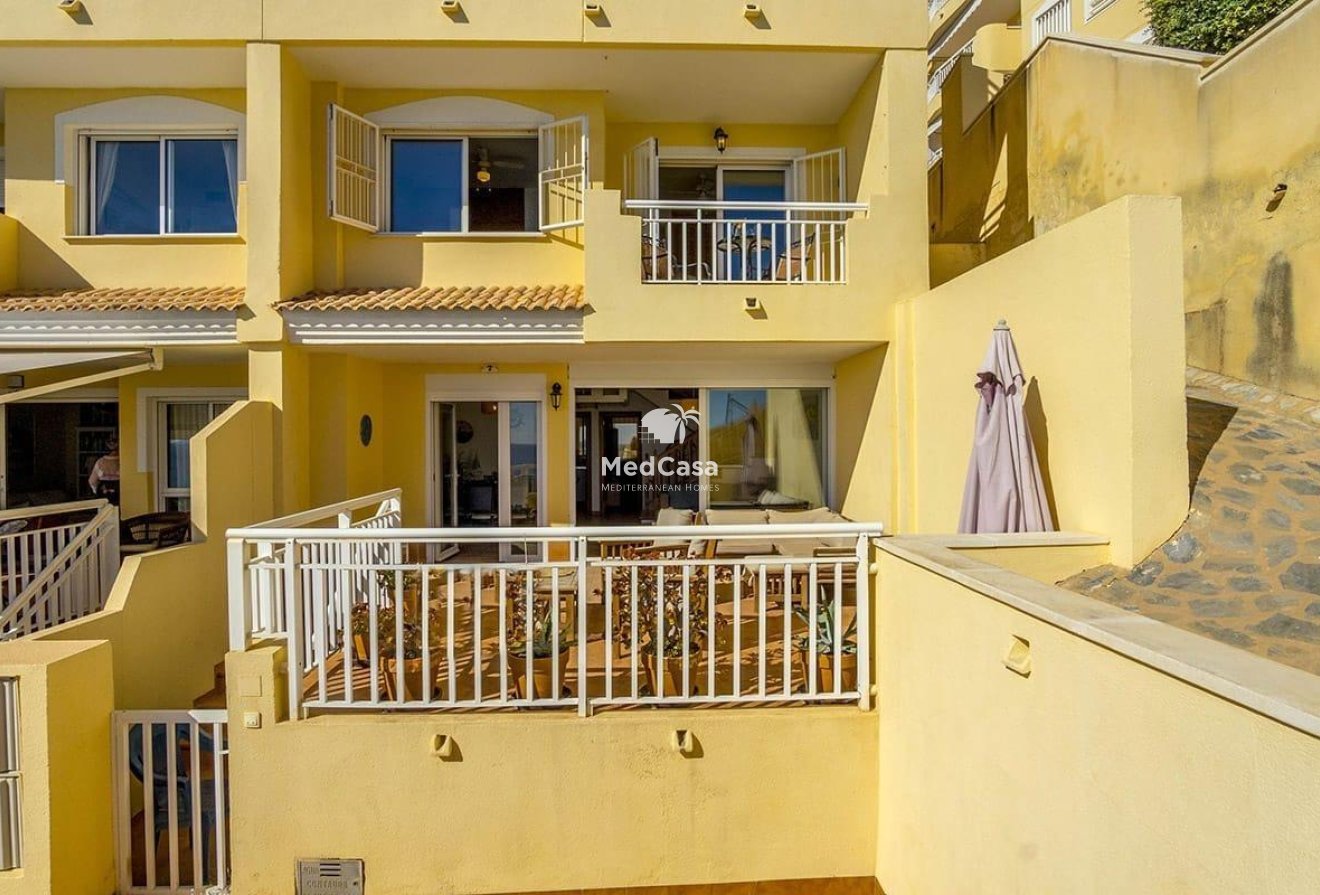 Resale - Townhouse -
Orihuela Costa - Campoamor