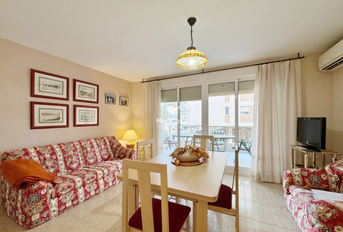 Segunda mano - Apartamento -
Orihuela Costa - Punta Prima