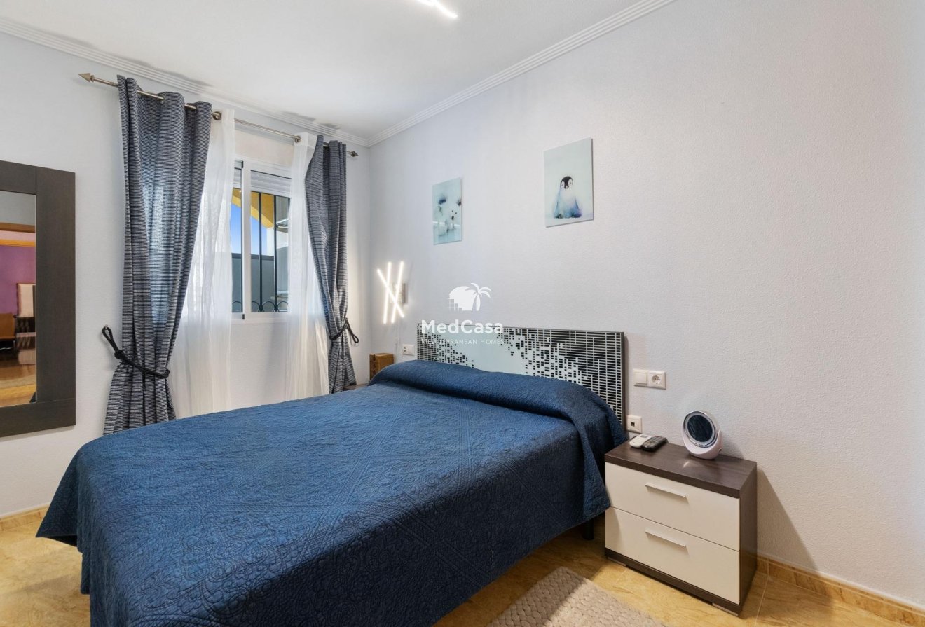 Segunda mano - Apartamento -
Orihuela Costa - Altos de Campoamor