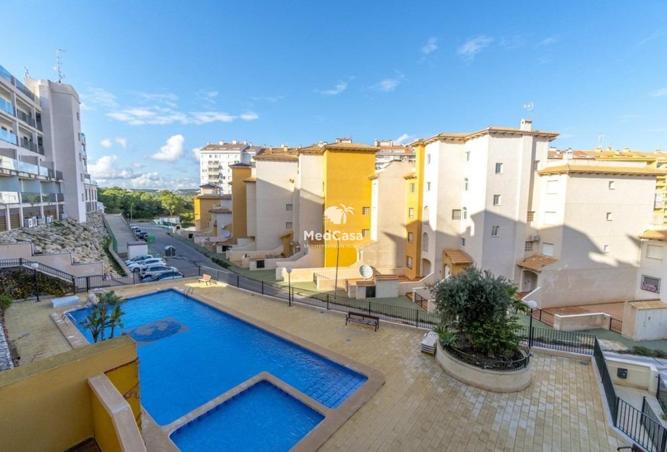 Wiederverkauf - Apartment -
Orihuela Costa - Altos de Campoamor