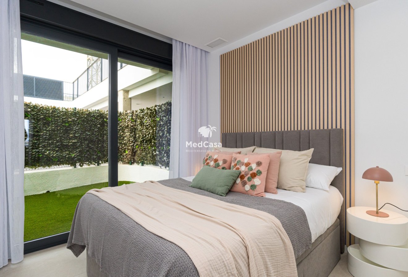 Obra nueva - Apartamento -
Finestrat