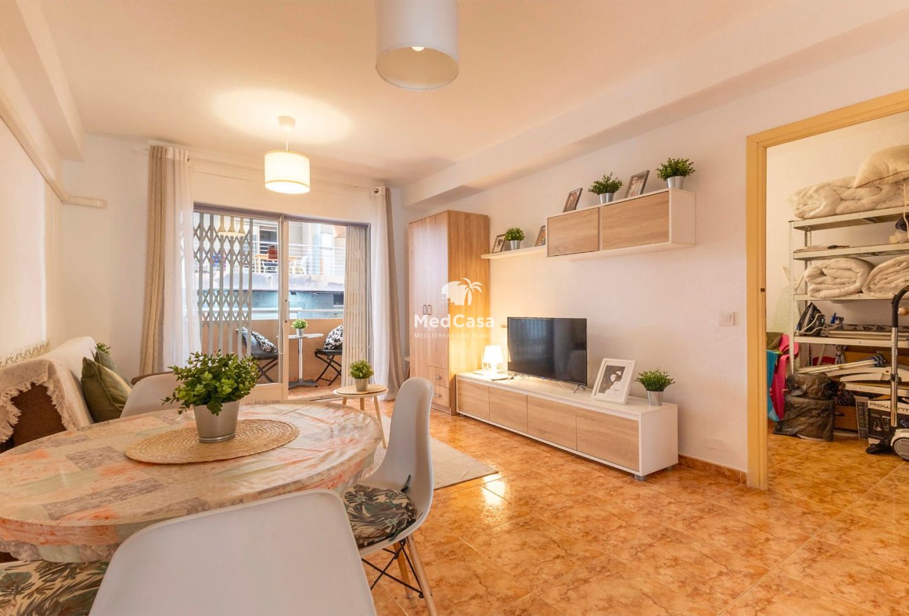 Resale - Apartment -
Torrevieja - Cabo Cervera