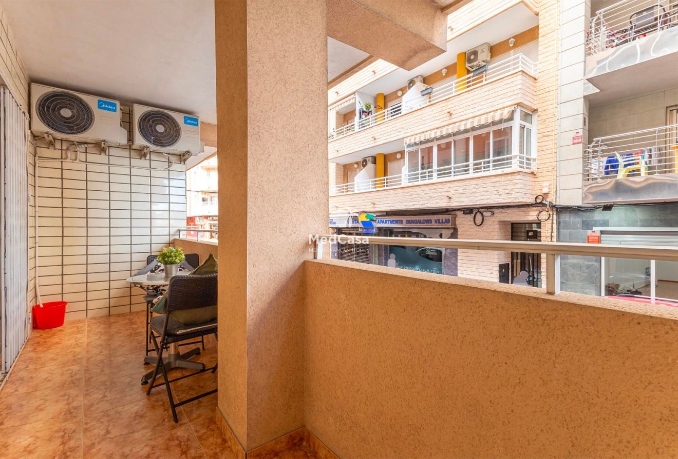 Resale - Apartment -
Torrevieja - Cabo Cervera