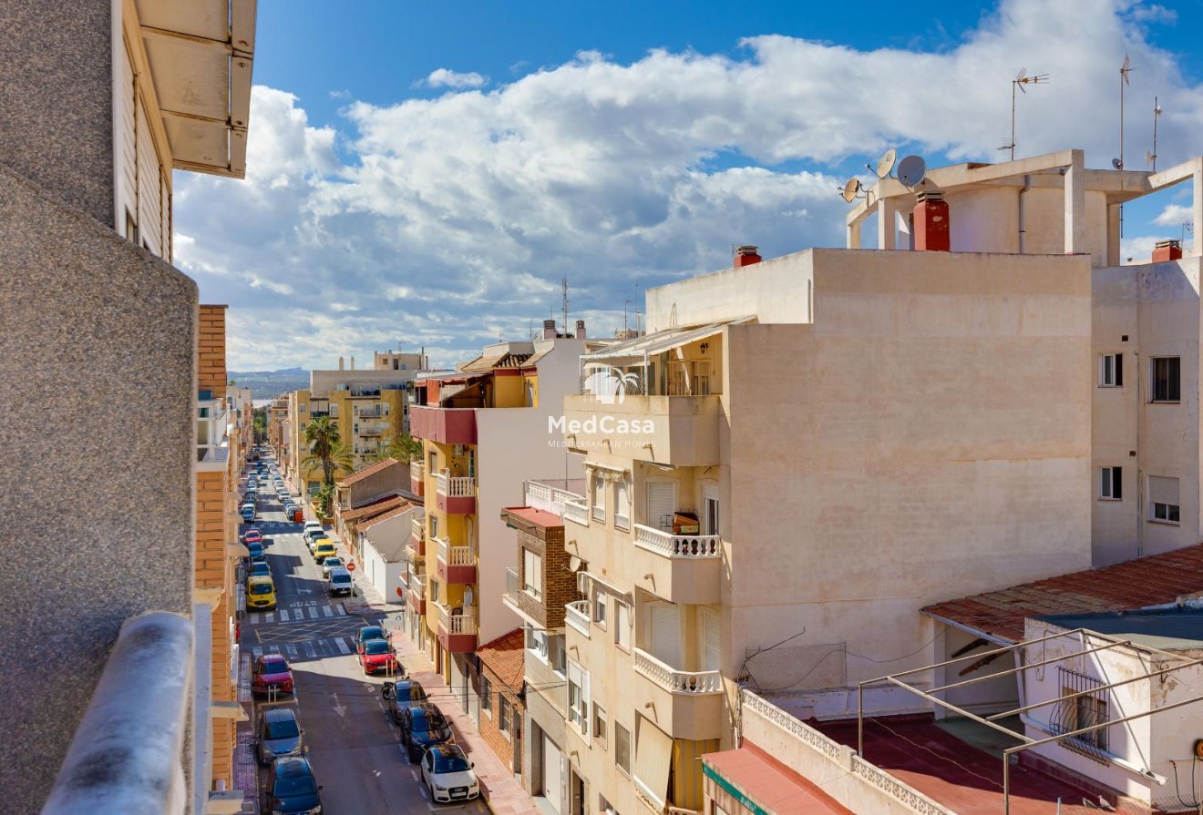 Resale - Penthouse -
Torrevieja - Centro