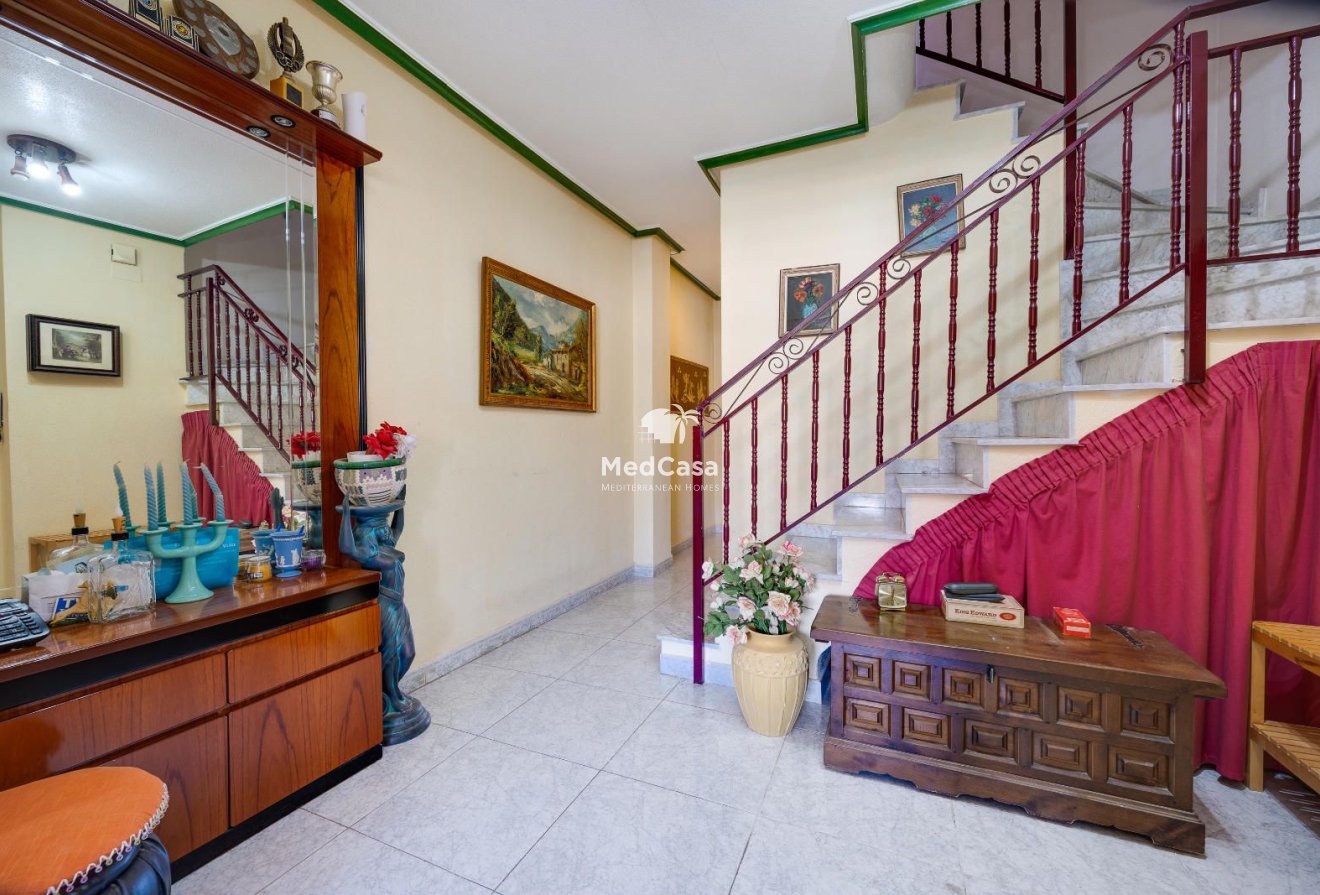 Resale - Penthouse -
Torrevieja - Centro