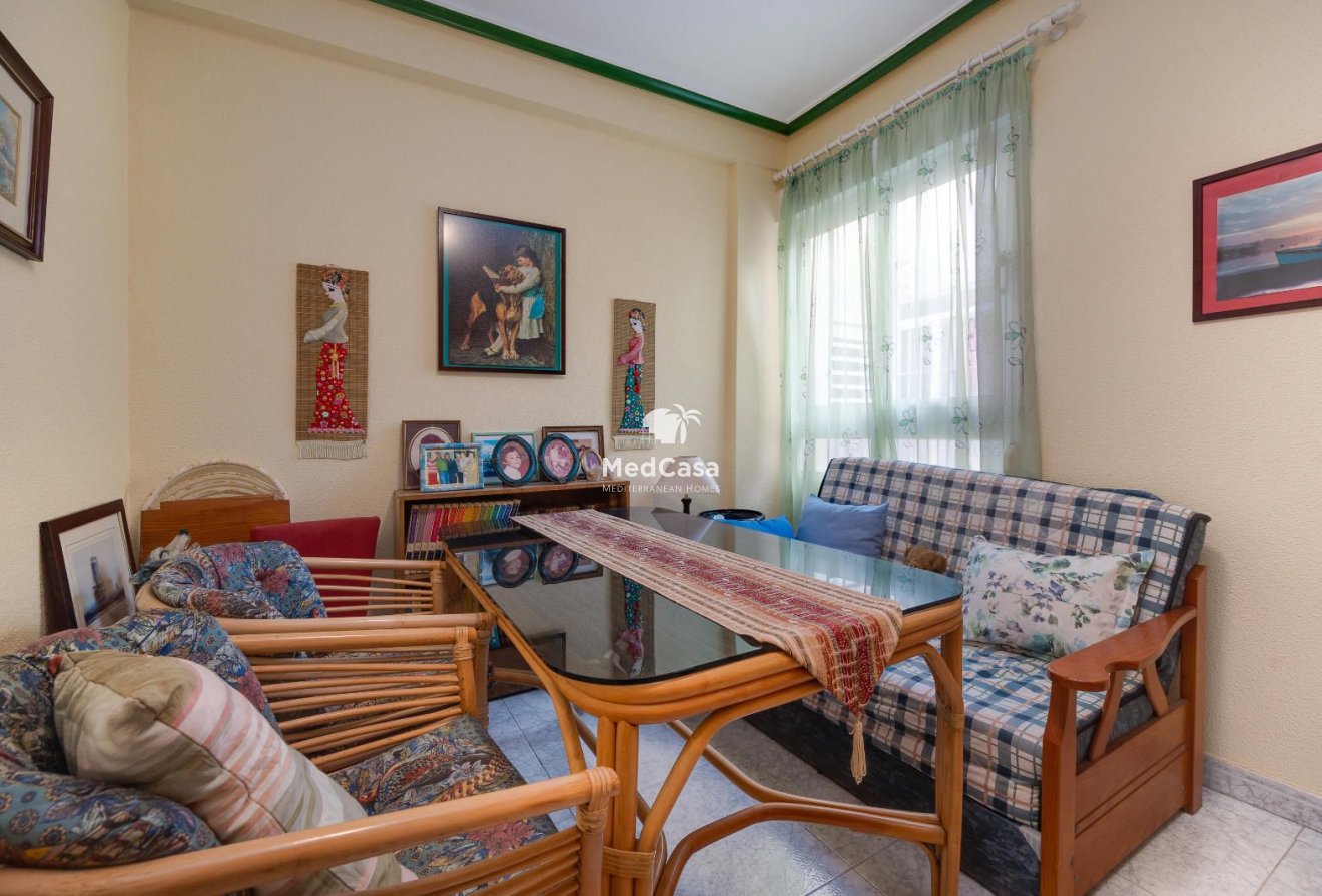 Resale - Penthouse -
Torrevieja - Centro