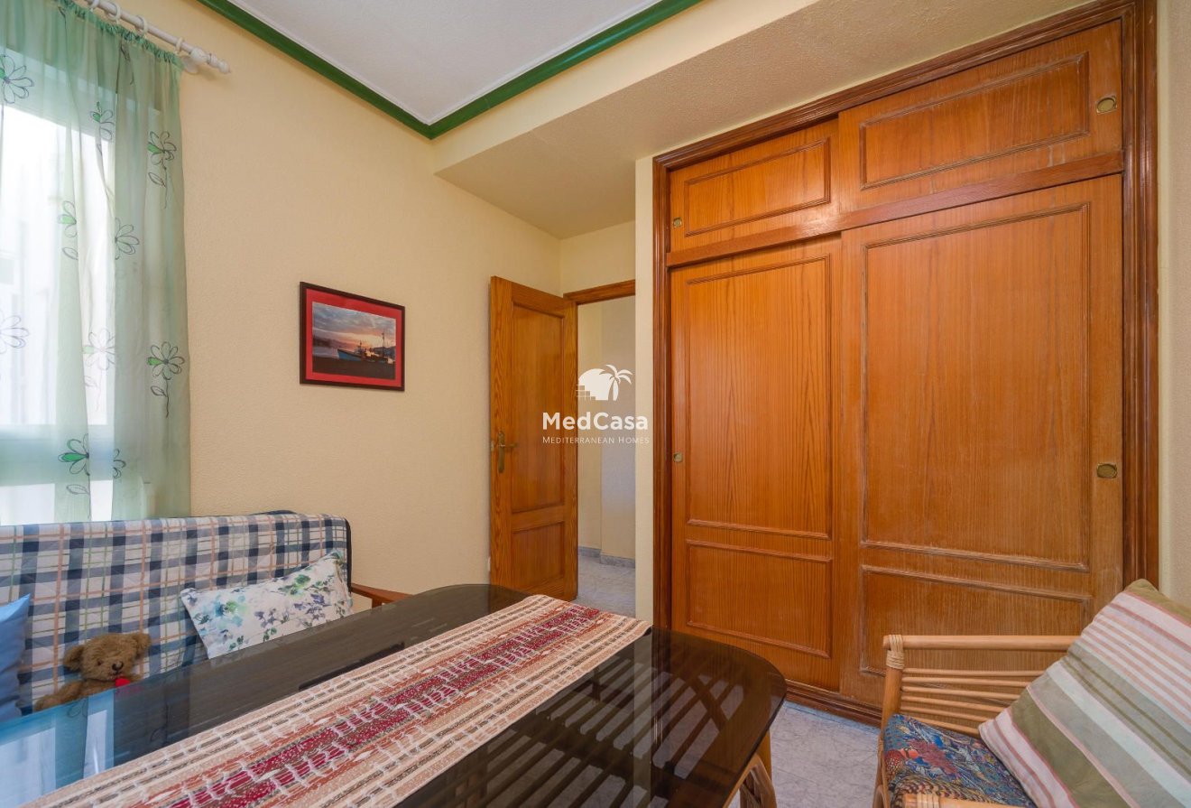 Resale - Penthouse -
Torrevieja - Centro