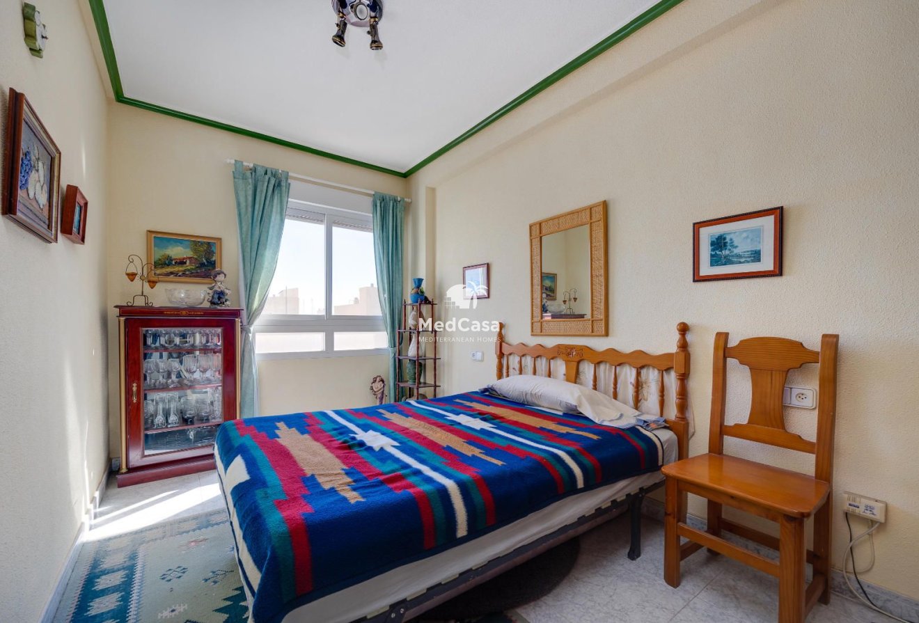 Resale - Penthouse -
Torrevieja - Centro