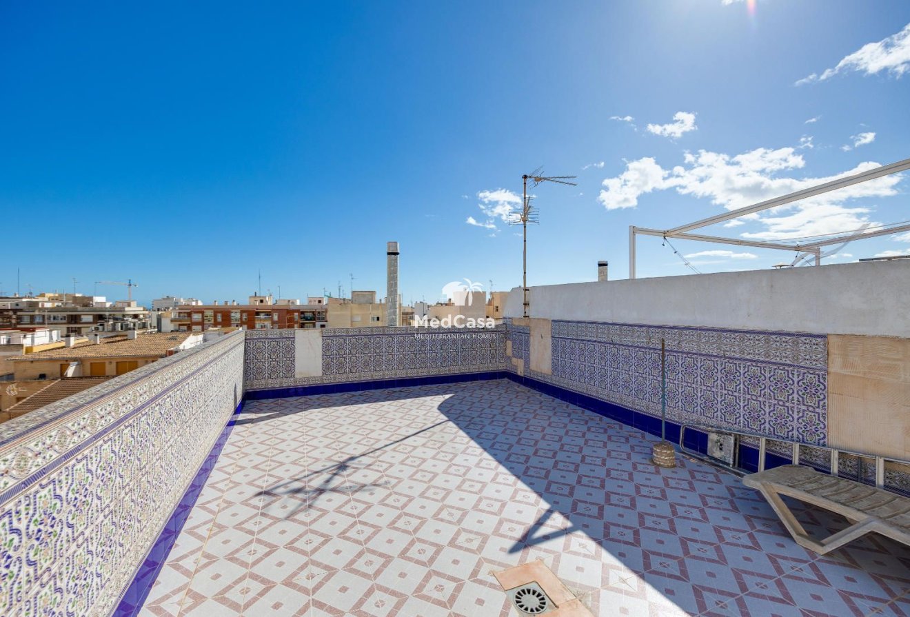 Resale - Penthouse -
Torrevieja - Centro