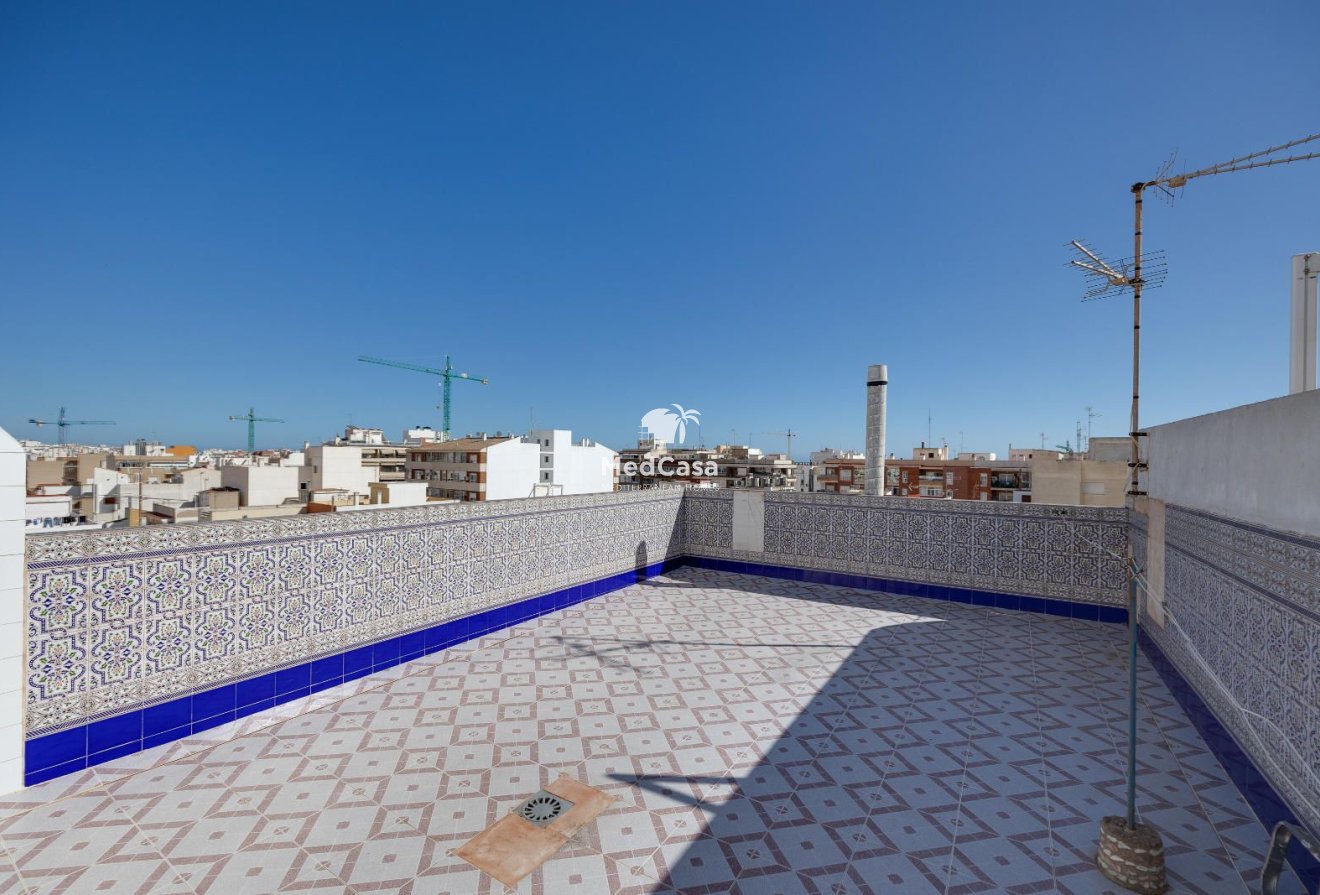 Resale - Penthouse -
Torrevieja - Centro