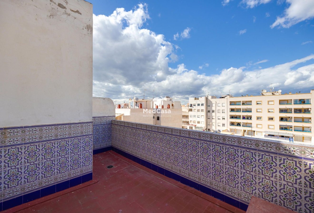 Resale - Penthouse -
Torrevieja - Centro