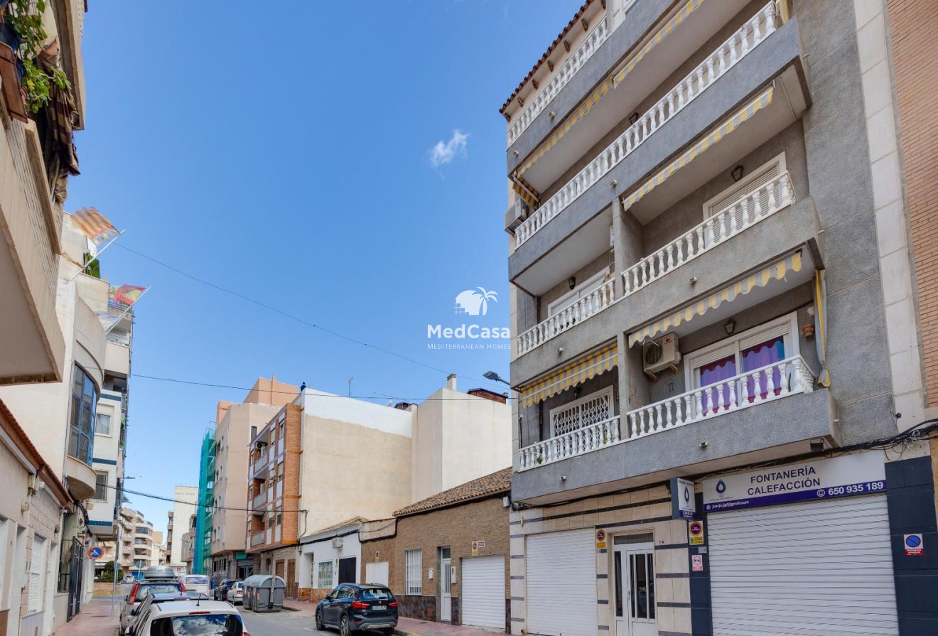Resale - Penthouse -
Torrevieja - Centro