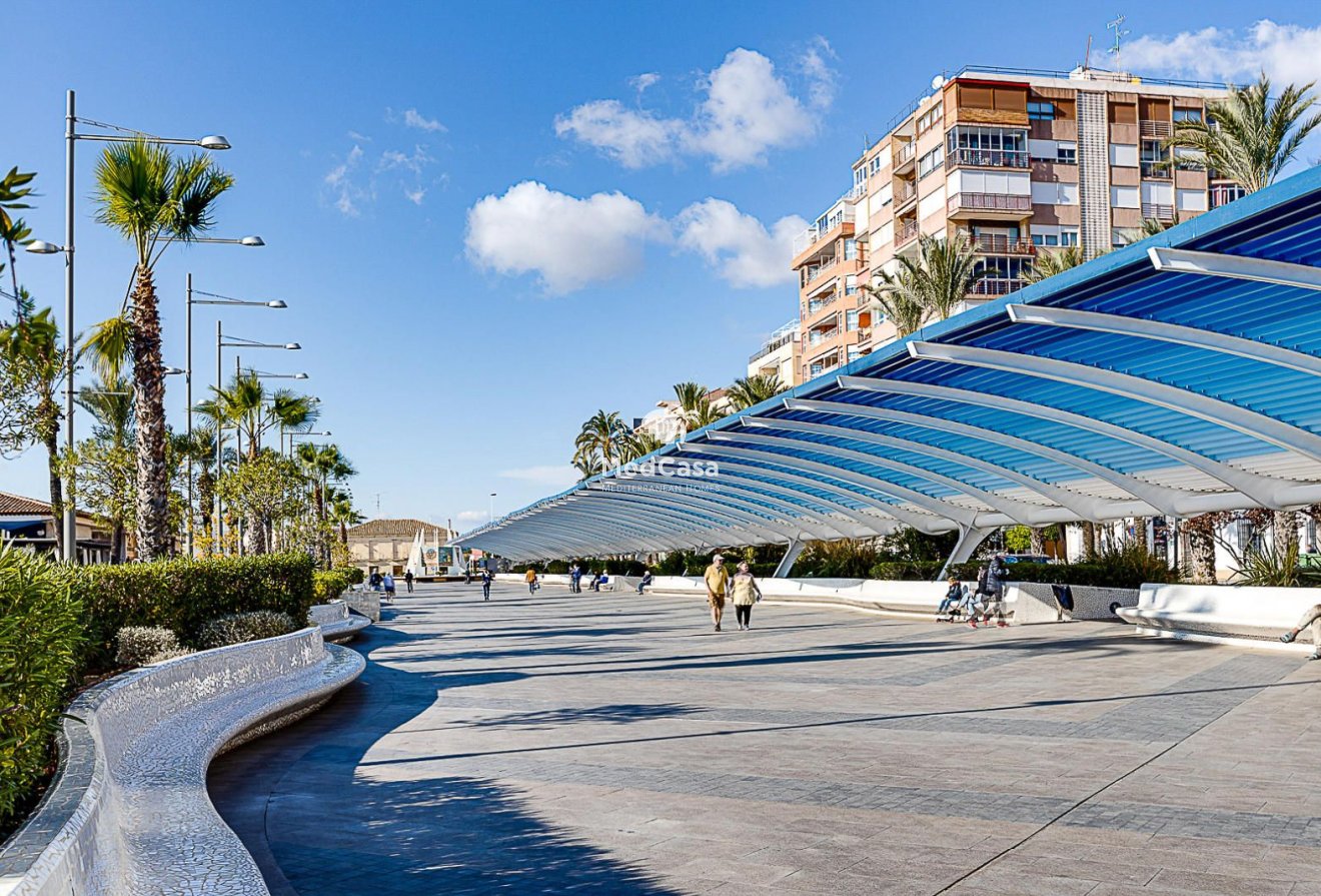 Resale - Penthouse -
Torrevieja - Centro