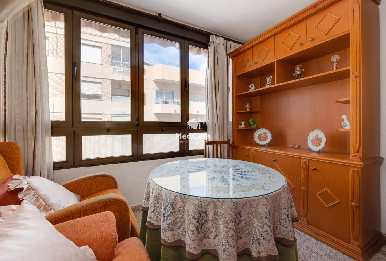 Resale - Apartment -
Guardamar del Segura - CENTRO