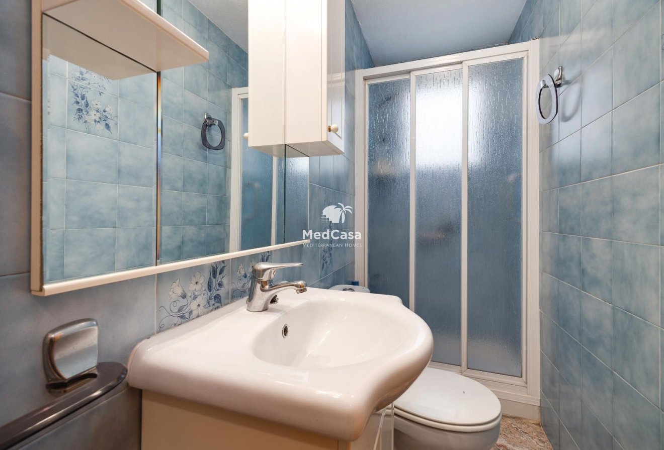 Resale - Apartment -
Guardamar del Segura - CENTRO