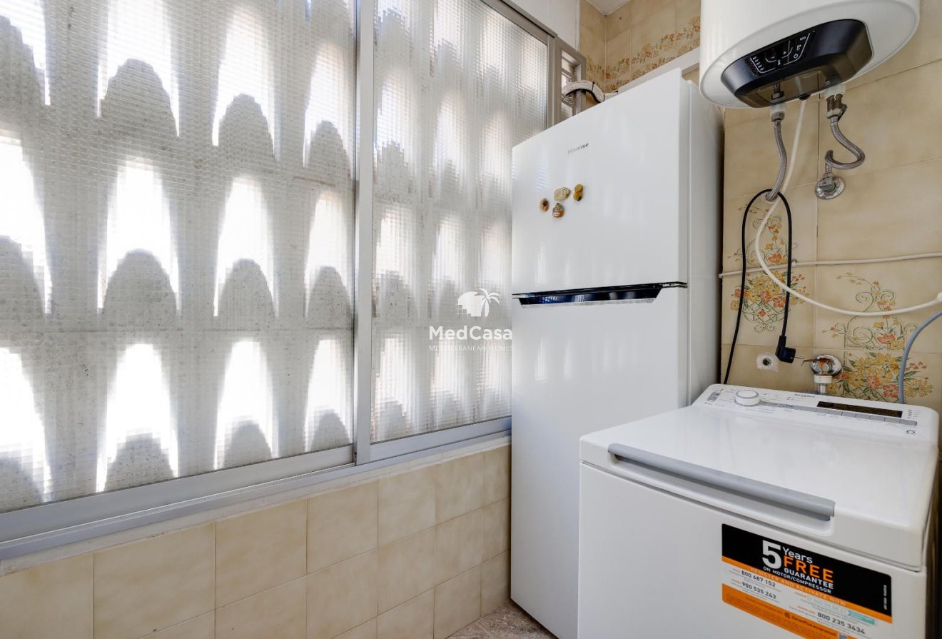 Resale - Apartment -
Guardamar del Segura - CENTRO