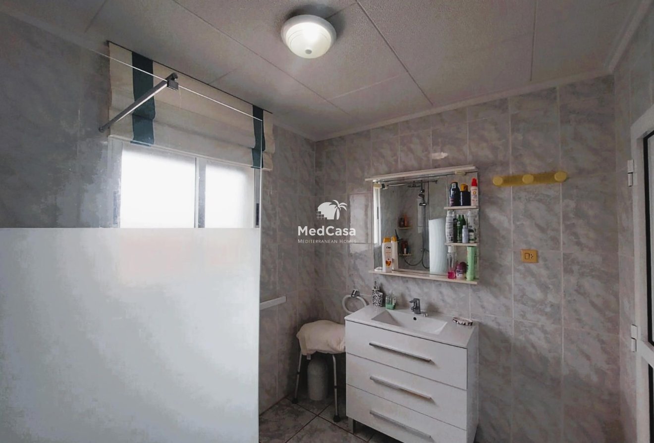 Resale - Townhouse -
Orihuela Costa - La Florida