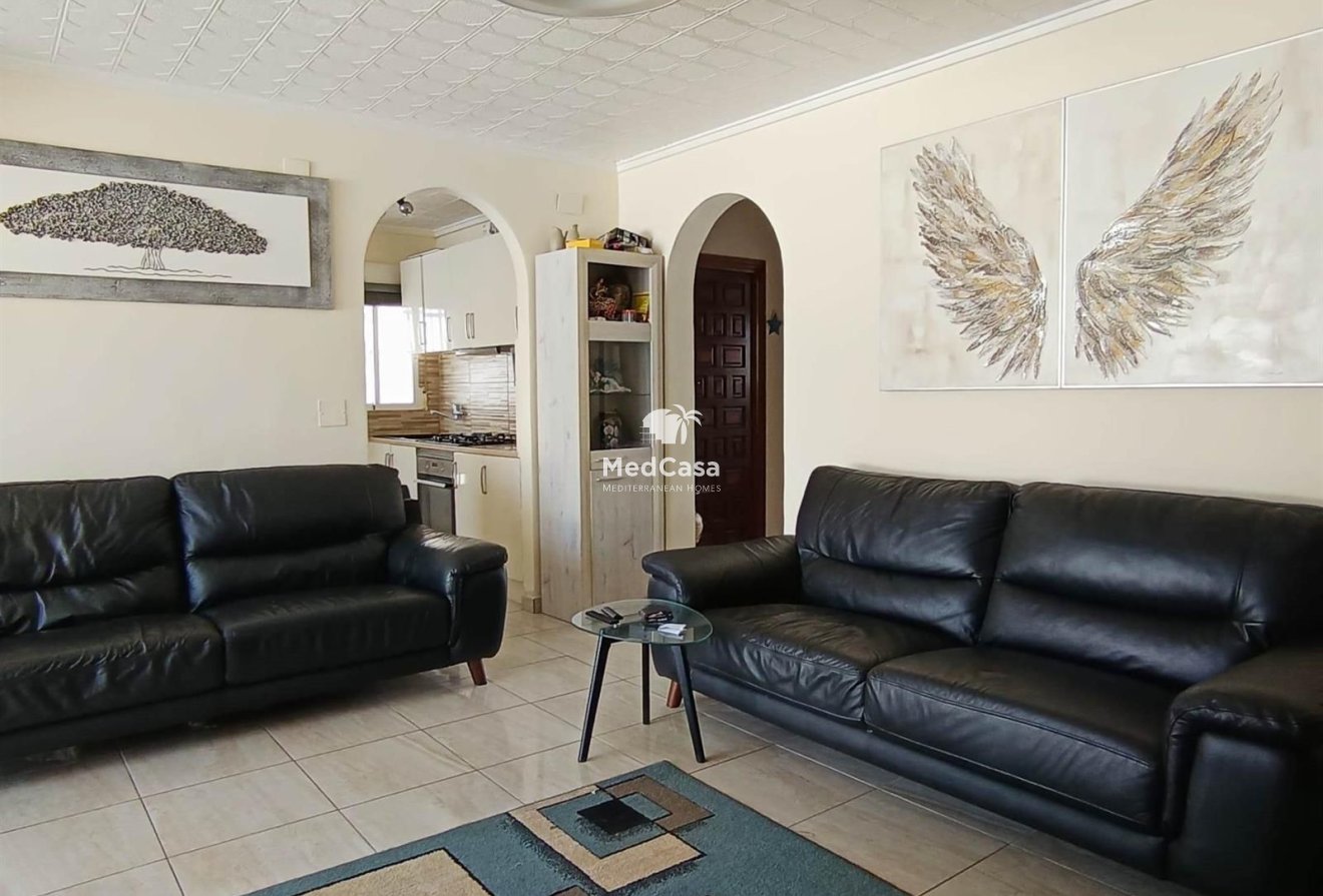 Resale - Townhouse -
Torrevieja - La Siesta - El Salado - Torreta