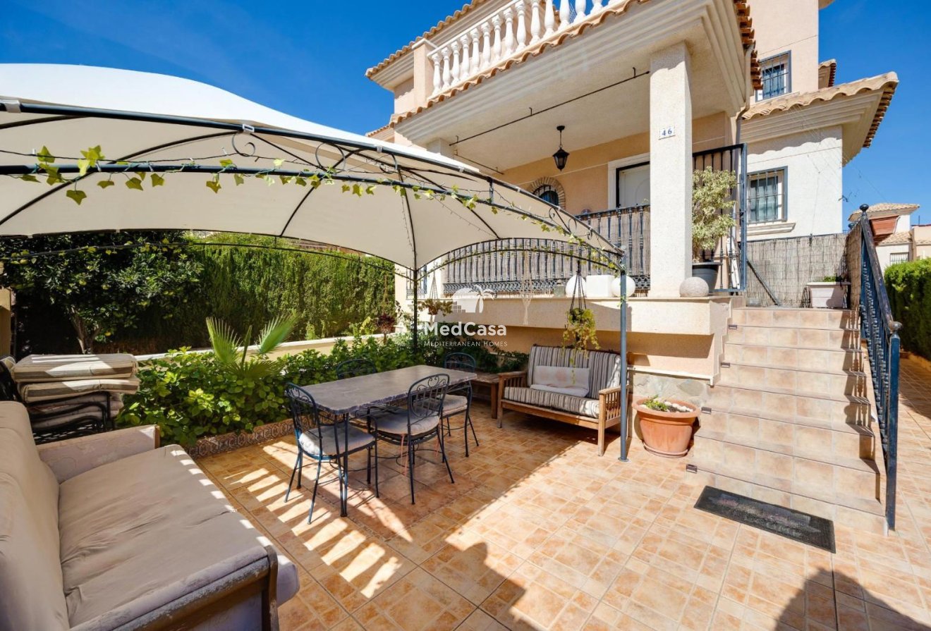 Segunda mano - Adosado -
Orihuela Costa - Los Altos