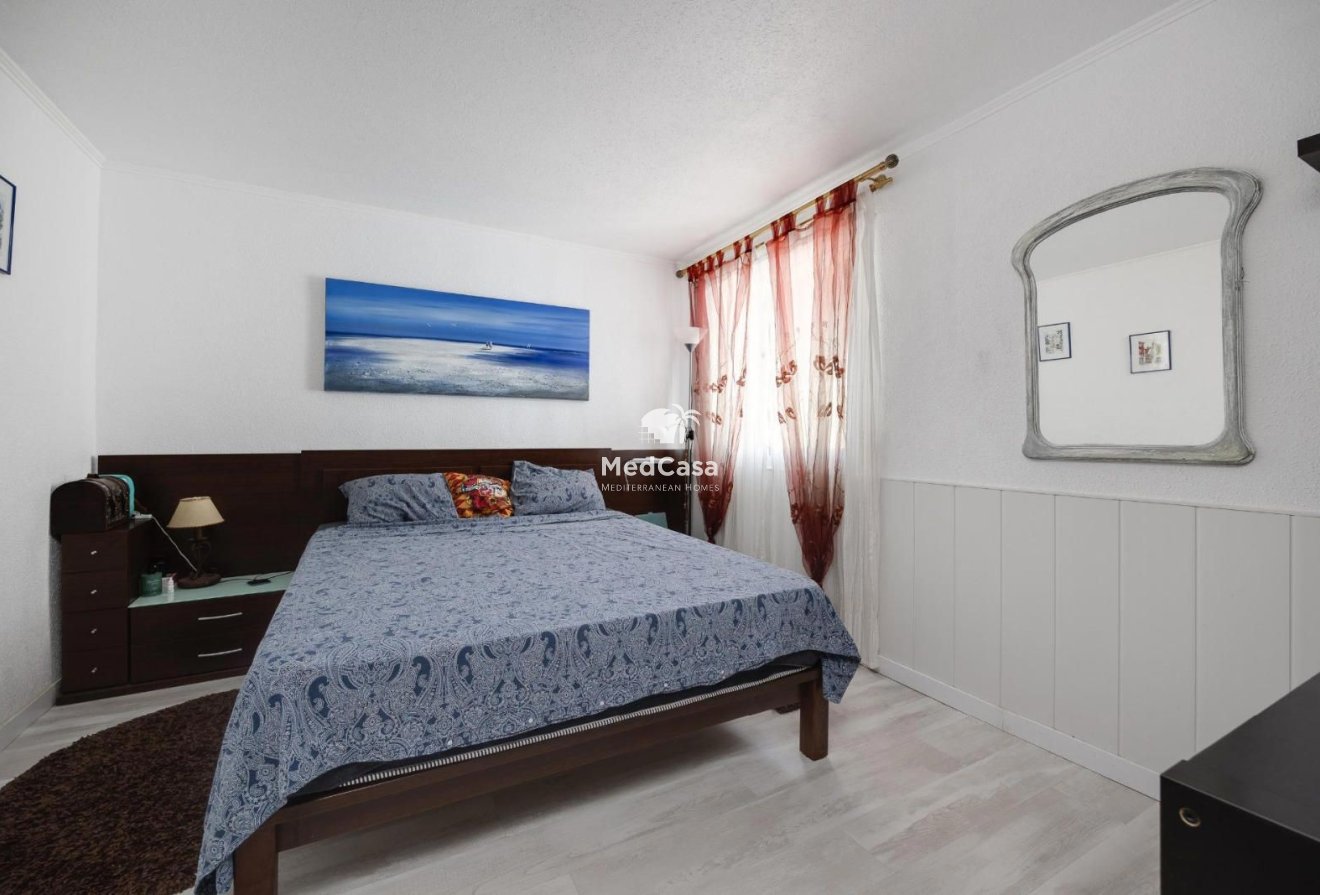 Segunda mano - Adosado -
Orihuela Costa - Los Altos