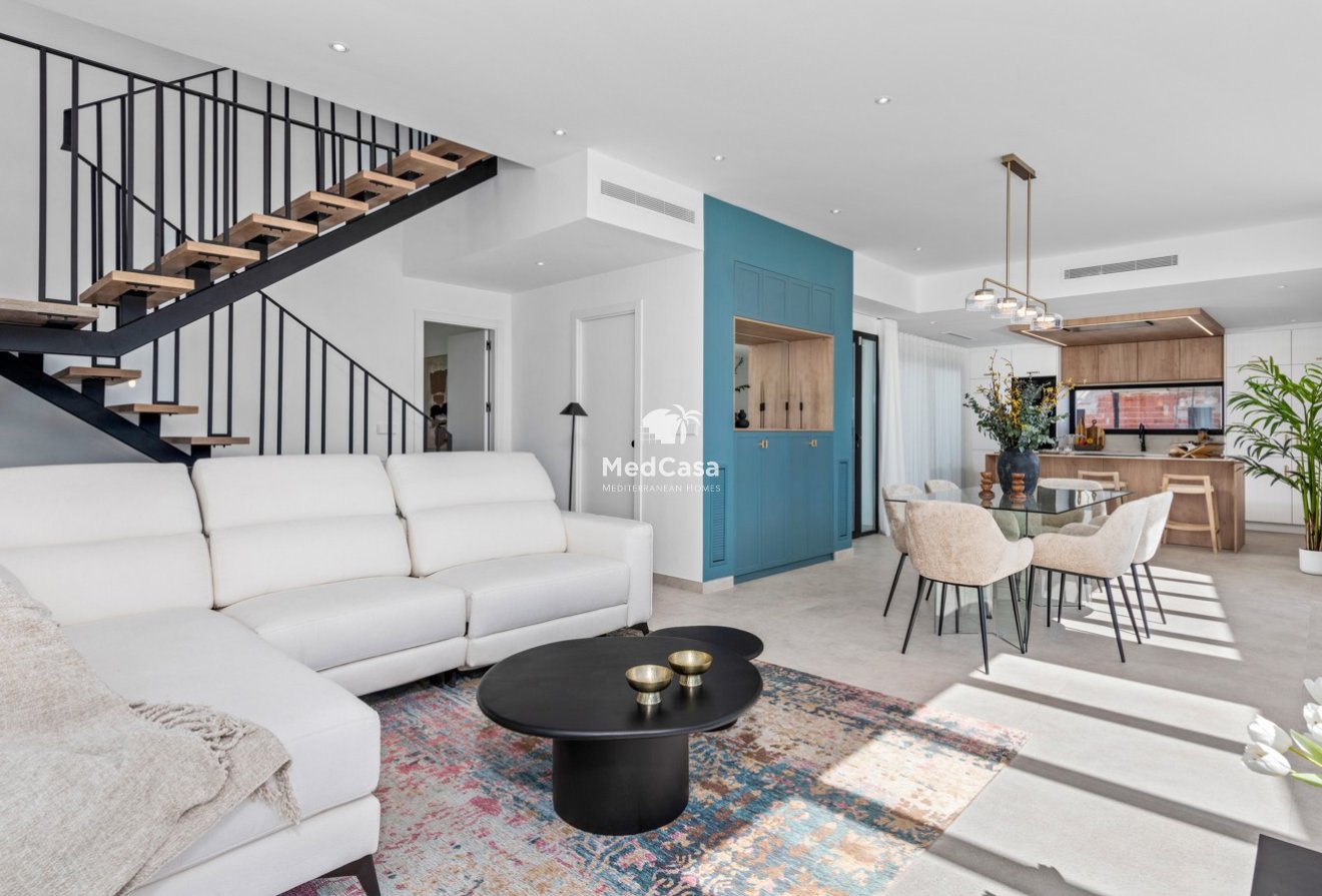 Obra nueva - Villa -
Polop de La Marina