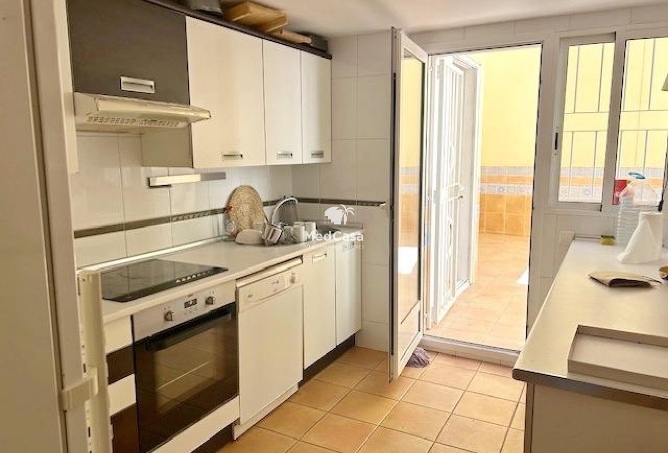 Resale - Townhouse -
Orihuela Costa - Campoamor