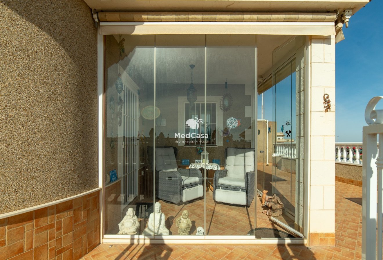 Resale - Villa -
Torrevieja - Los Balcones