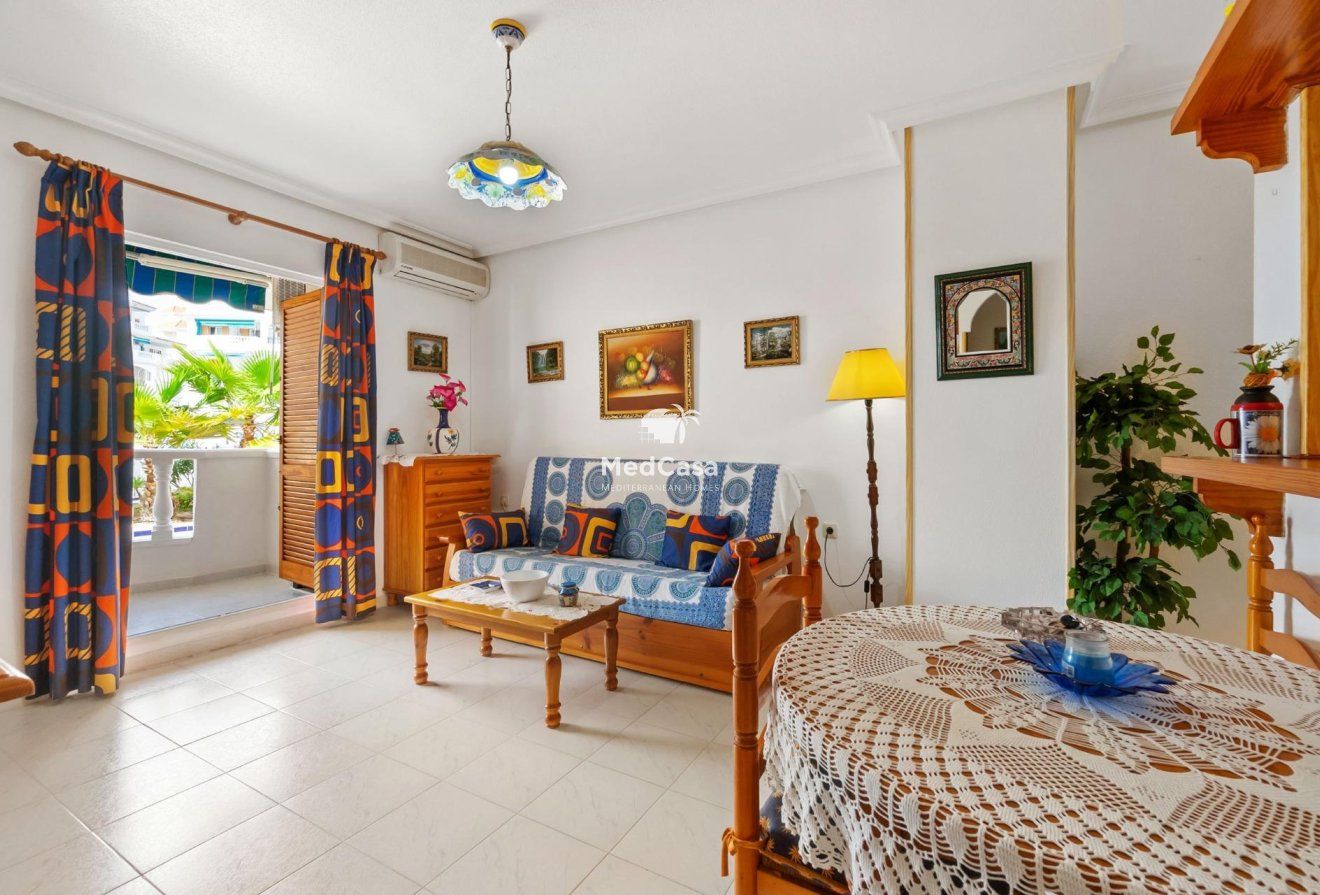 Wiederverkauf - Apartment -
Torrevieja - Los Europeos