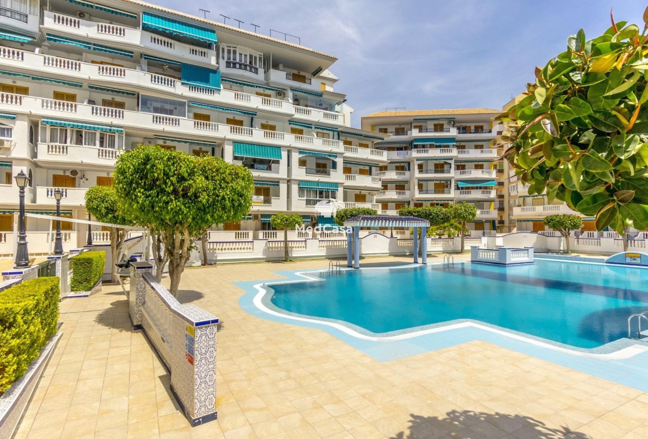 Wiederverkauf - Apartment -
Torrevieja - Los Europeos