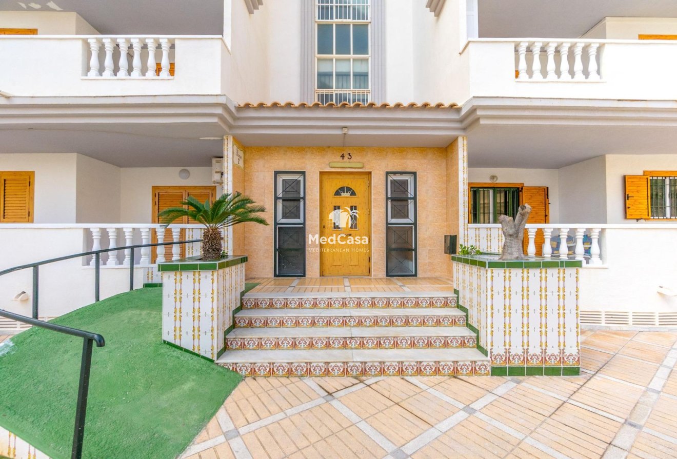 Wiederverkauf - Apartment -
Torrevieja - Los Europeos