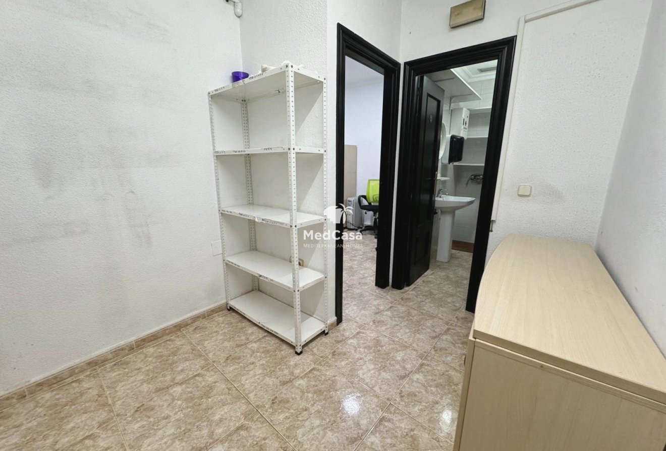 Resale - Commercial -
Guardamar del Segura - Guardamar