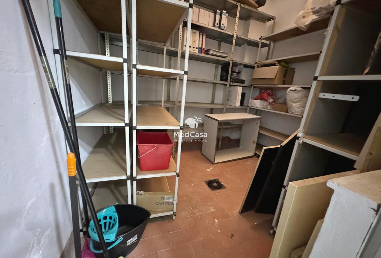 Resale - Commercial -
Guardamar del Segura - Guardamar